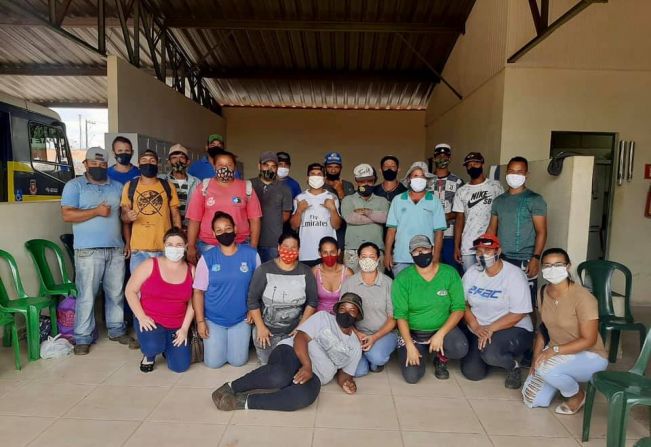 Diretoria de Assistência Social junto ao Programa “Frente de Trabalho” (Equipe Roçada)