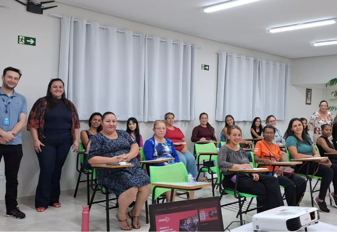 Início do Curso de Design de Sobrancelhas